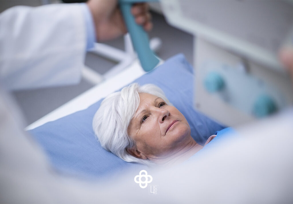 higiene bucodental en personas mayores