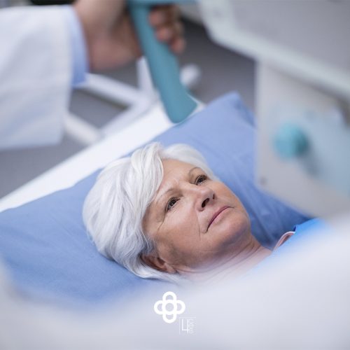 higiene bucodental en personas mayores